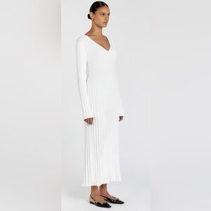 DISSH White Long Sleeve Dress